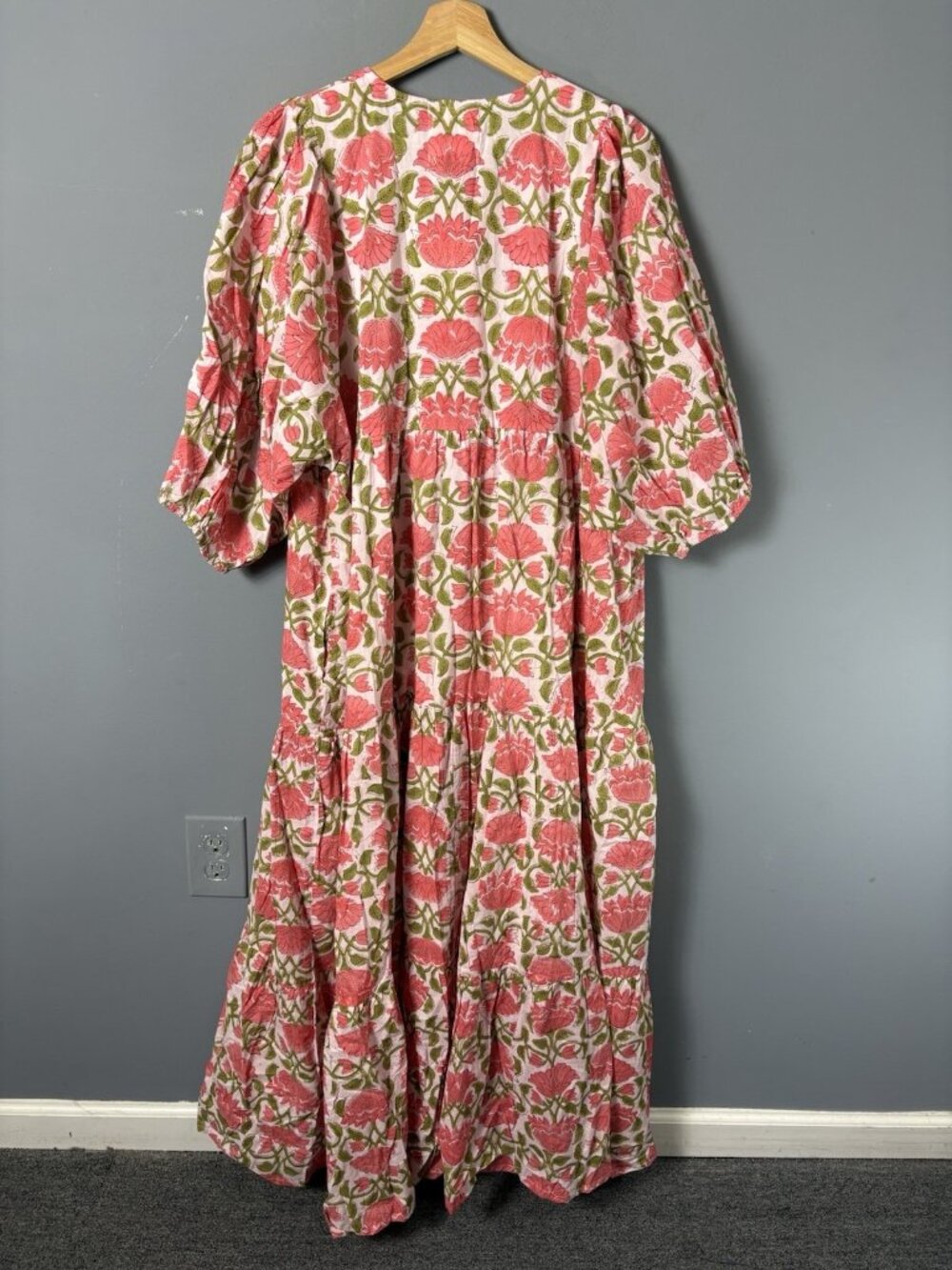 NWT RIVER GODDESS Womens M/L Neera Maxi Dress in Lotus Floral Print - Picture 5 of 9